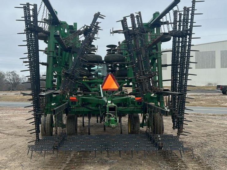 2009-john-deere-2310-image-4