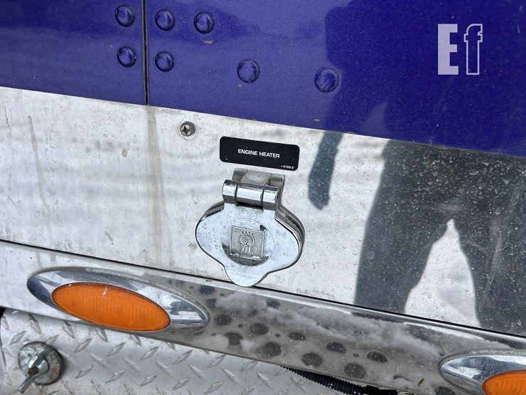 kenworth-w900-image-26