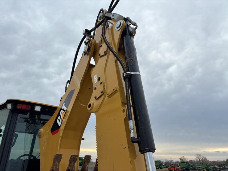 caterpillar-415f2-image-35