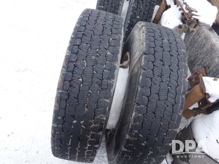 1994-freightliner-fld120-image-50