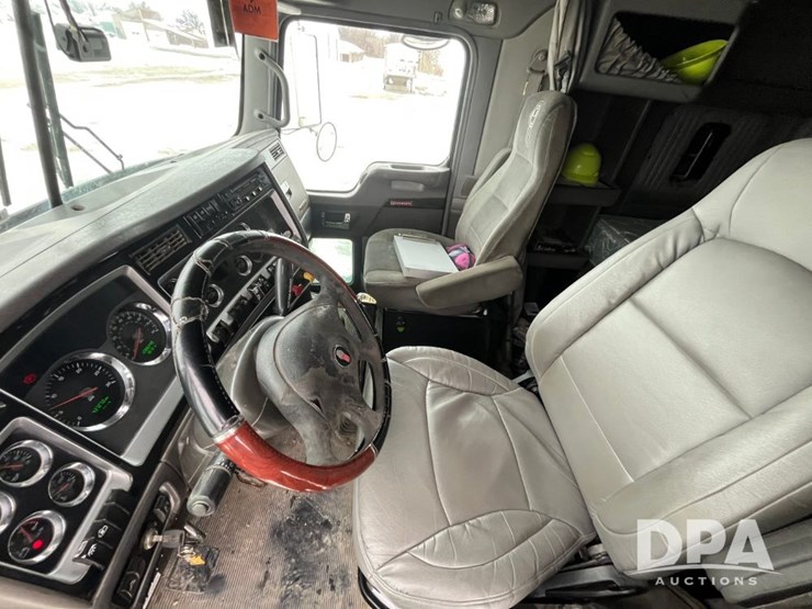 2006-kenworth-t800-image-44