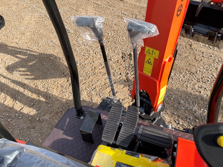 #9207-•-2025-unused-cfg-mini-excavator-image-22
