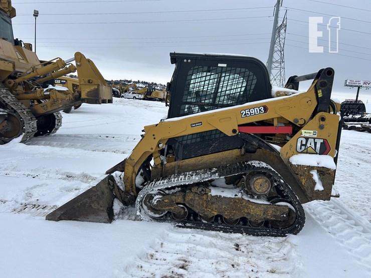 2021-caterpillar-259d3-image-8