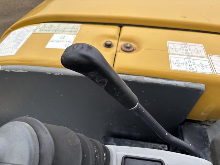 caterpillar-305.5e2-cr-image-32