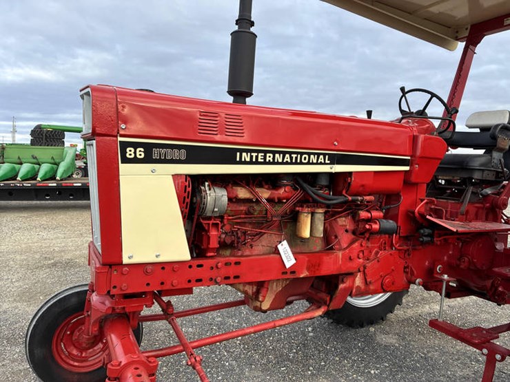 case-ih-86-image-27