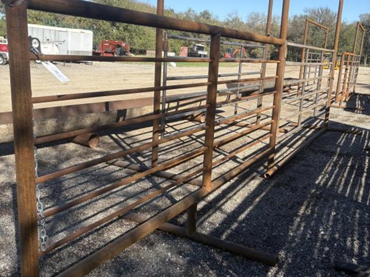 #43-•-24'-bow-gate-w/-panel-image-2