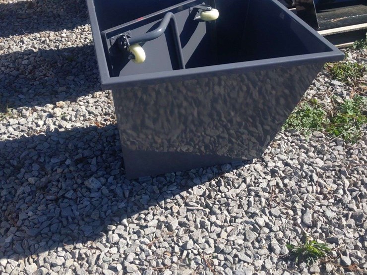 unused-dump-hopper-image-4