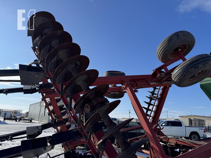 case-ih-3900-image-8