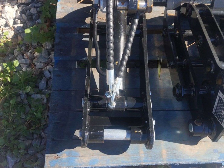 unused-mini-excavator-hydraulic-thumb-image-1