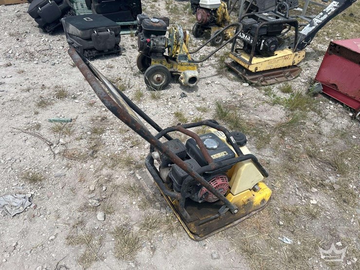 wacker-neuson-vibratory-plate-compactor-image-3