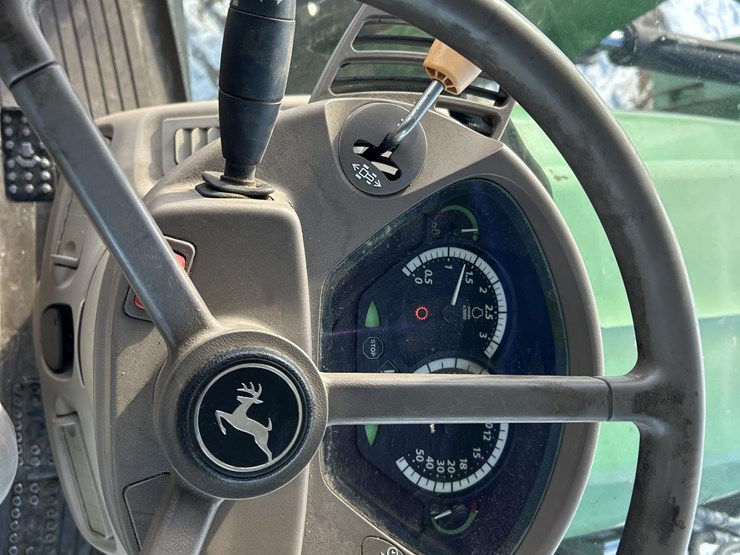 john-deere-7230-premium-image-41