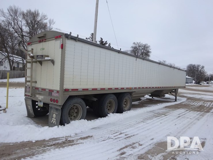 wilson-grain-trailer-image-22