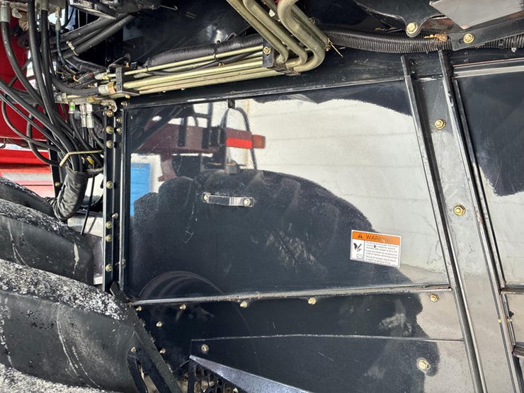 case-ih-6088-image-45