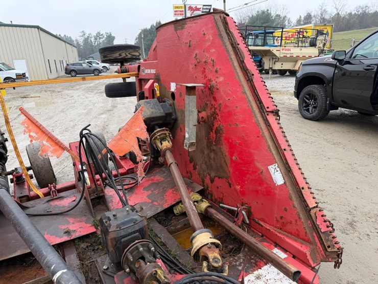 2020-bush-hog-2815-image-17