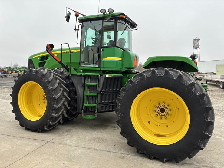 john-deere-9230-image-9