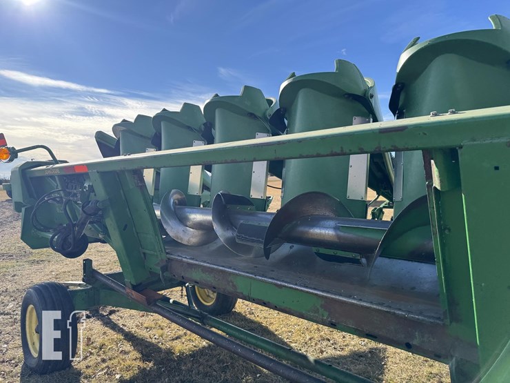 2001-john-deere-893-image-14