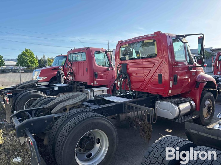 2006-international-durastar-4400-image-4