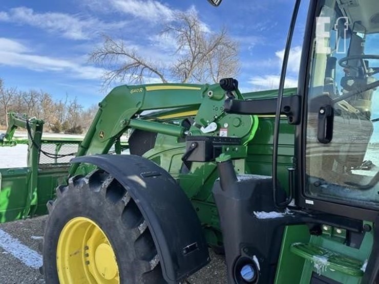 2023-john-deere-6r-155-image-52