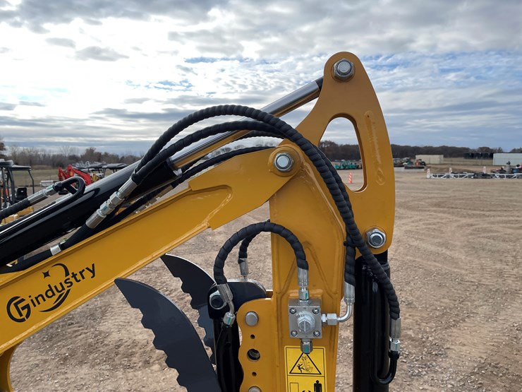 #9218-•-2025-unused-cfg-mini-excavator-image-7