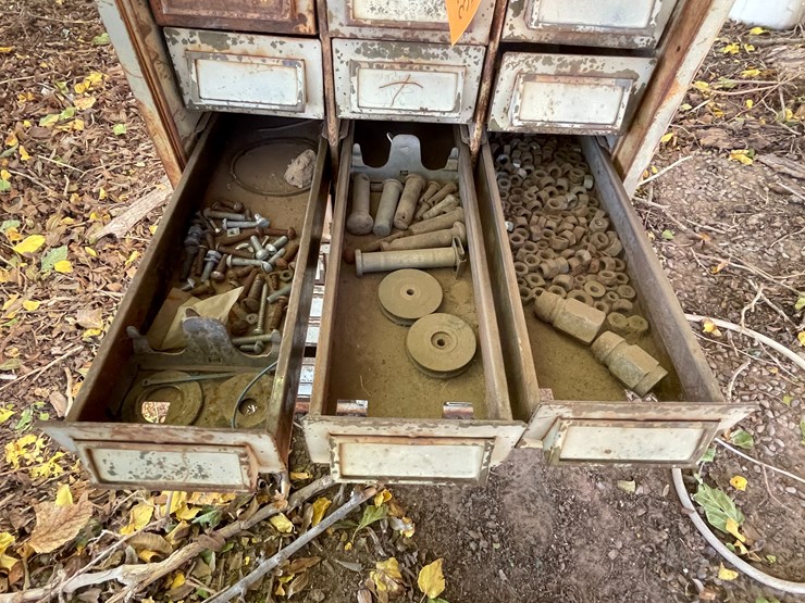 #3714-•-hardware-storage-cabinet-with-contents-image-8