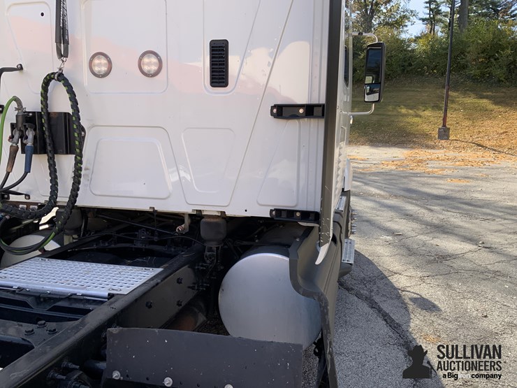 2018-international-prostar-image-19