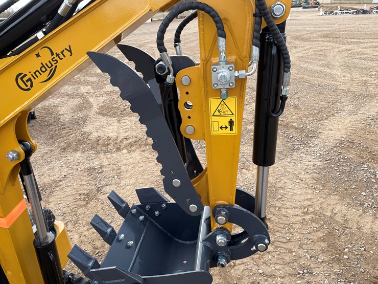 #9218-•-2025-unused-cfg-mini-excavator-image-6