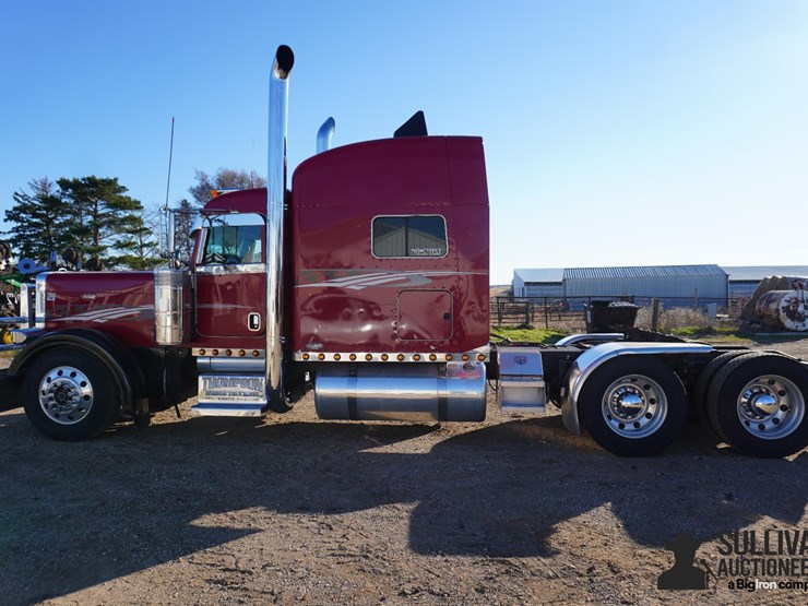 peterbilt-379-image-8