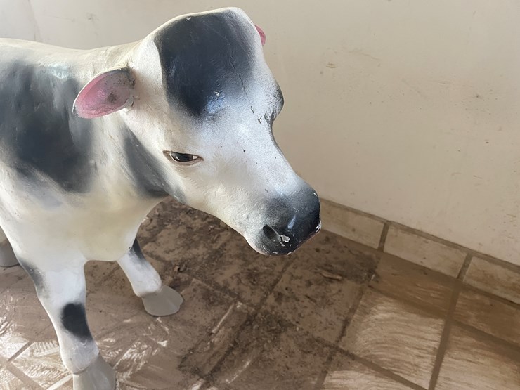 #3736-•-painted-metal-cow-image-7