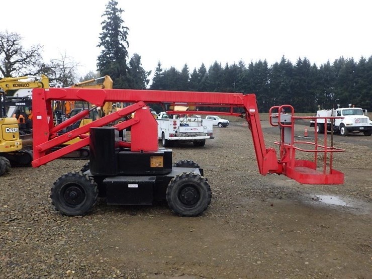 skyjack-sjkb-40c-articulating-boom-lift-image-3