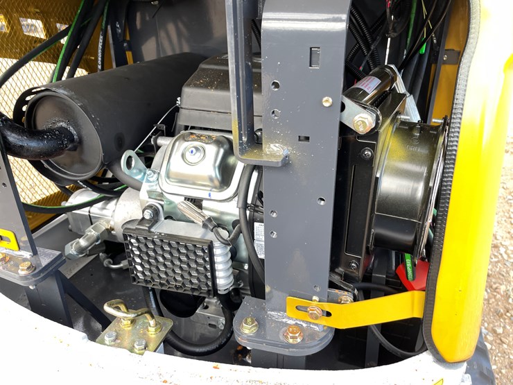 #9205-•-2025-unused-cfg-mini-excavator-image-15