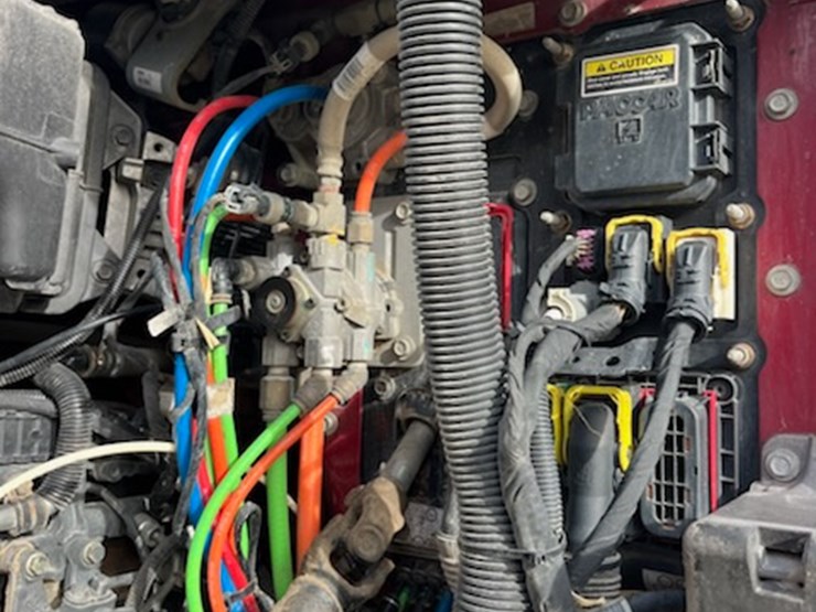 2018-kenworth-t680-image-14