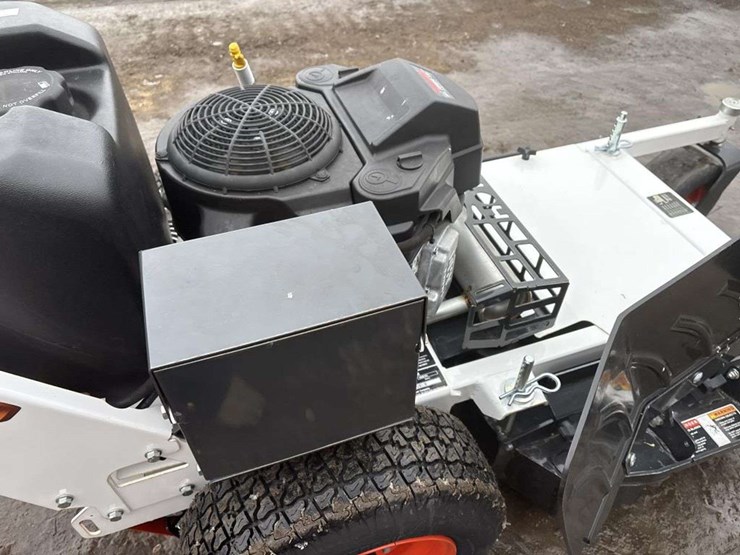 2023-bobcat-wb700-36in-walk-behind-mower-image-12
