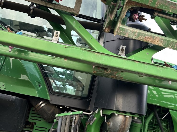 2017-john-deere-r4038-image-44