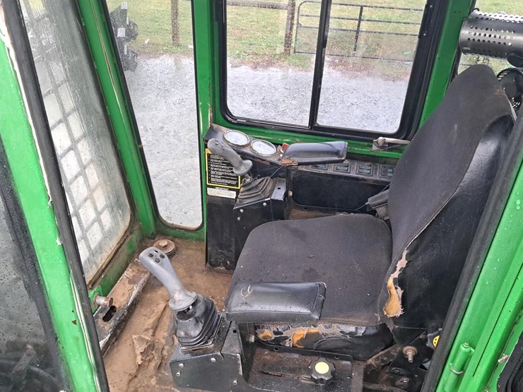 2010-deere-437c-image-6