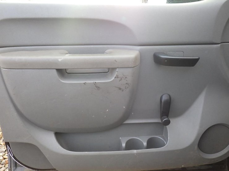 chevrolet-2500hd-image-17