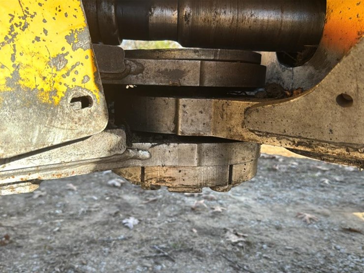 #136-•-1999-john-deere-648gll-grapple-skidder-image-40