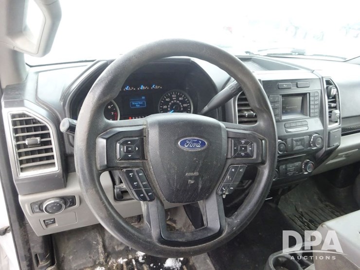 ford-f150-xlt-image-73