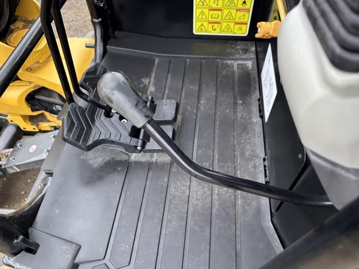 caterpillar-305cr-image-31