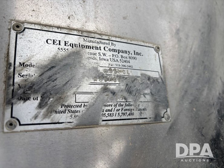 freightliner-114sd-image-50