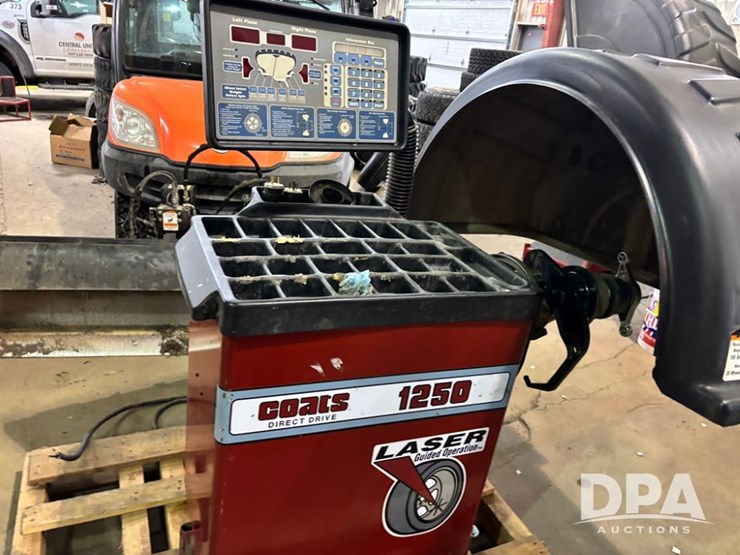 coats-1250-balancer-(dr12819)-image-2