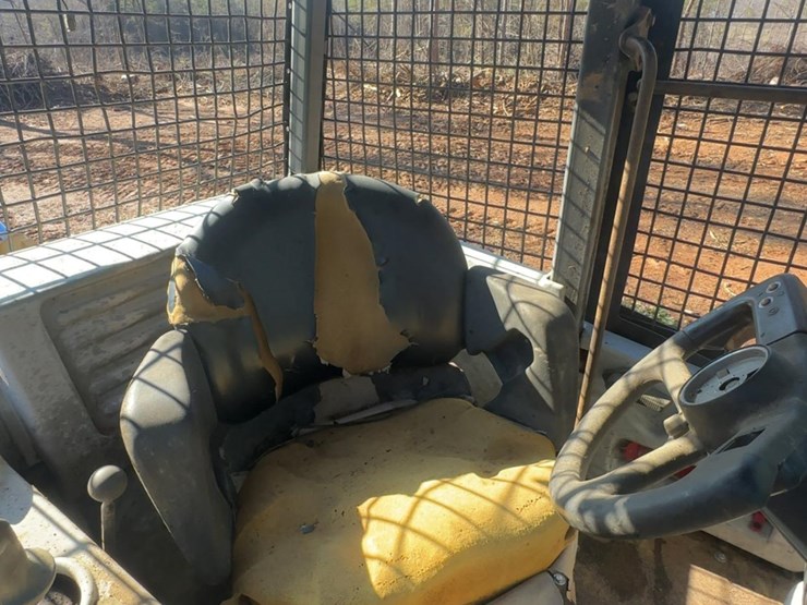 caterpillar-525-image-11