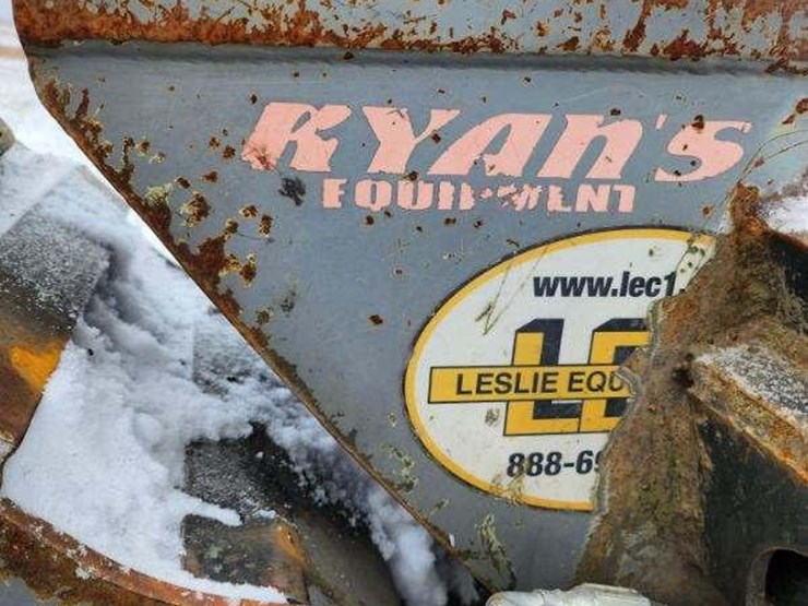 #131-•-hitachi-ex160l-excavator-w/-ryans-head-image-31