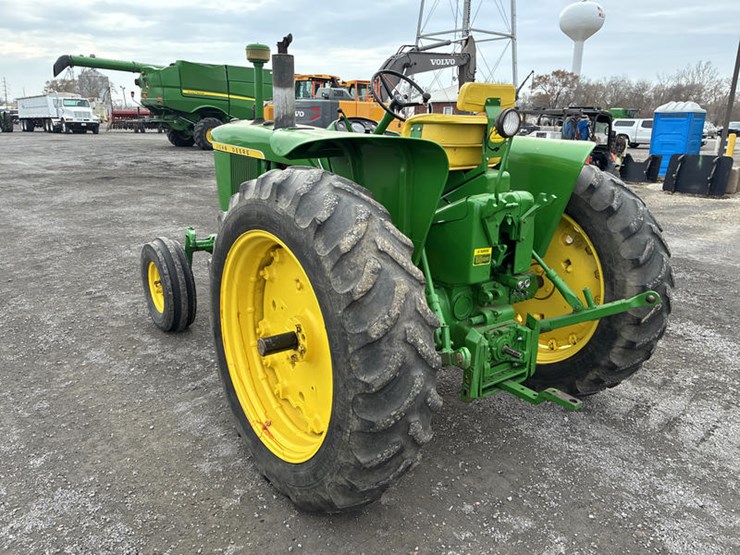 john-deere-3020d-image-7
