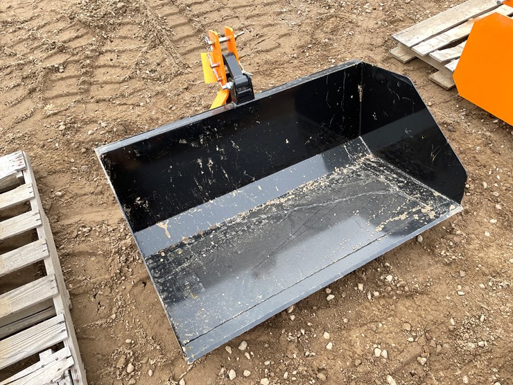 #2095-•-unused-2025-wolverine-trip-scoop-attachment-image-1