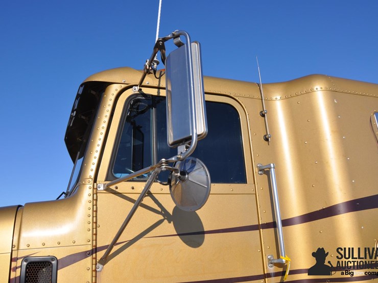 caterpillar-c12-image-11