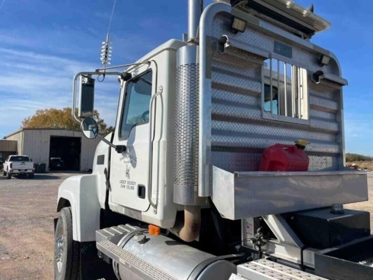 2007-mack-chn613-image-24