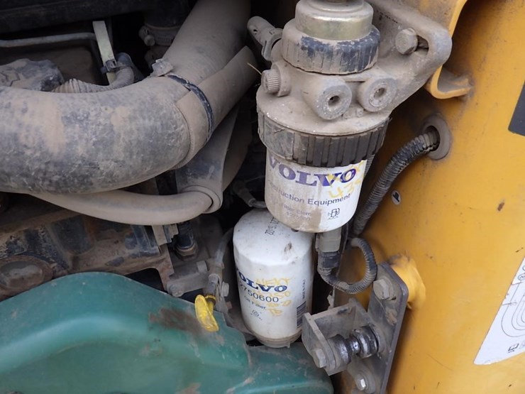 volvo-mct135c-image-12