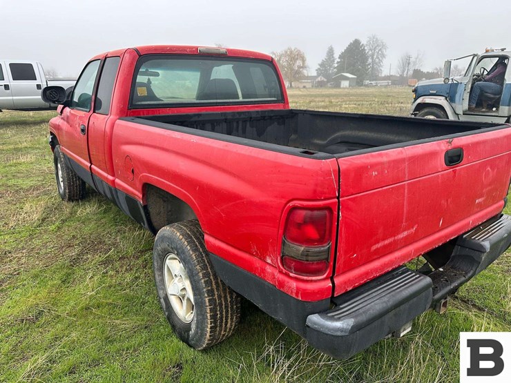 1998-dodge-1500-image-22