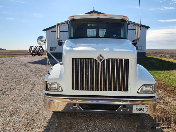 2007-international-9400i-t/a-truck-tractor-image-2