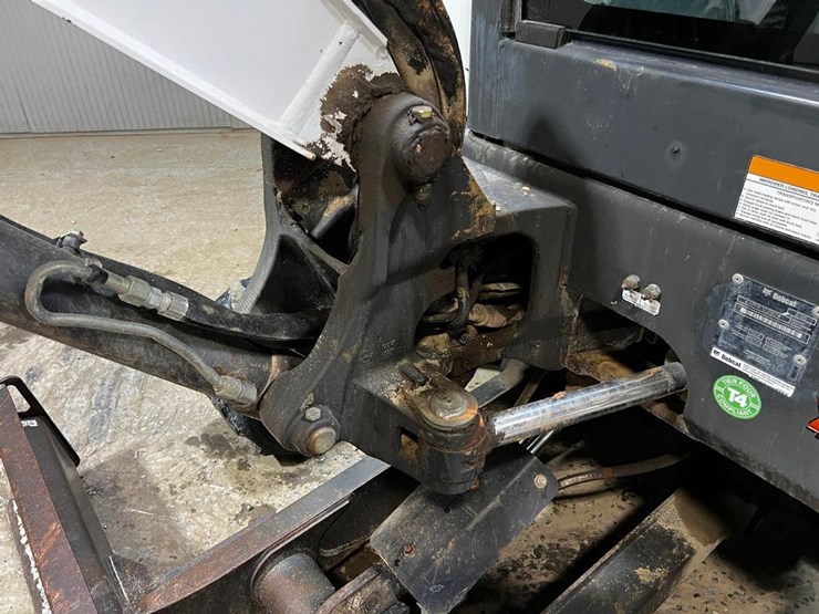 bobcat-e35-image-13